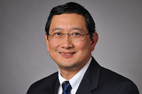 Photo of Vinh B. Tran, M.D., F.A.A.O.S.